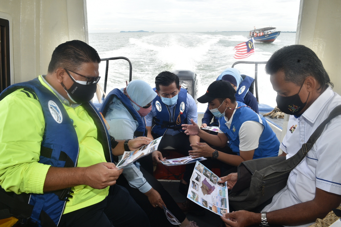 Sesi Taklimat Sebelum Turun Padang Ke Kawasan Penternakan Kupang, Melaka